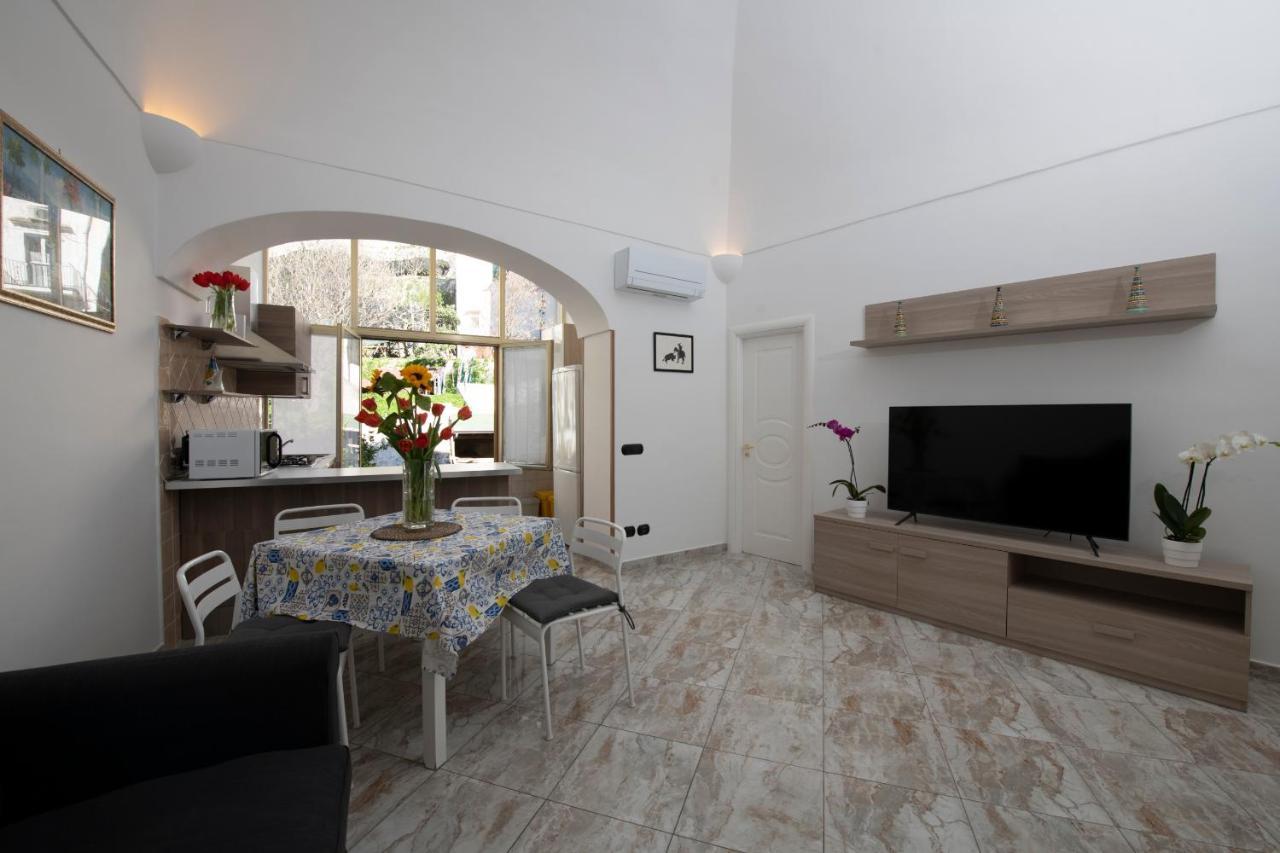 Casalina Amalfi Center Apartment Luaran gambar