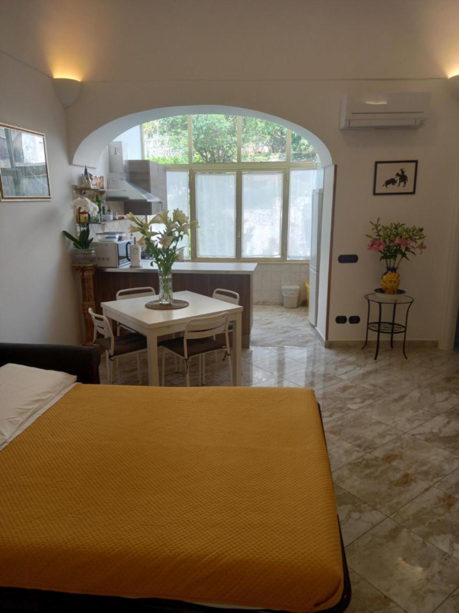 Casalina Amalfi Center Apartment Luaran gambar