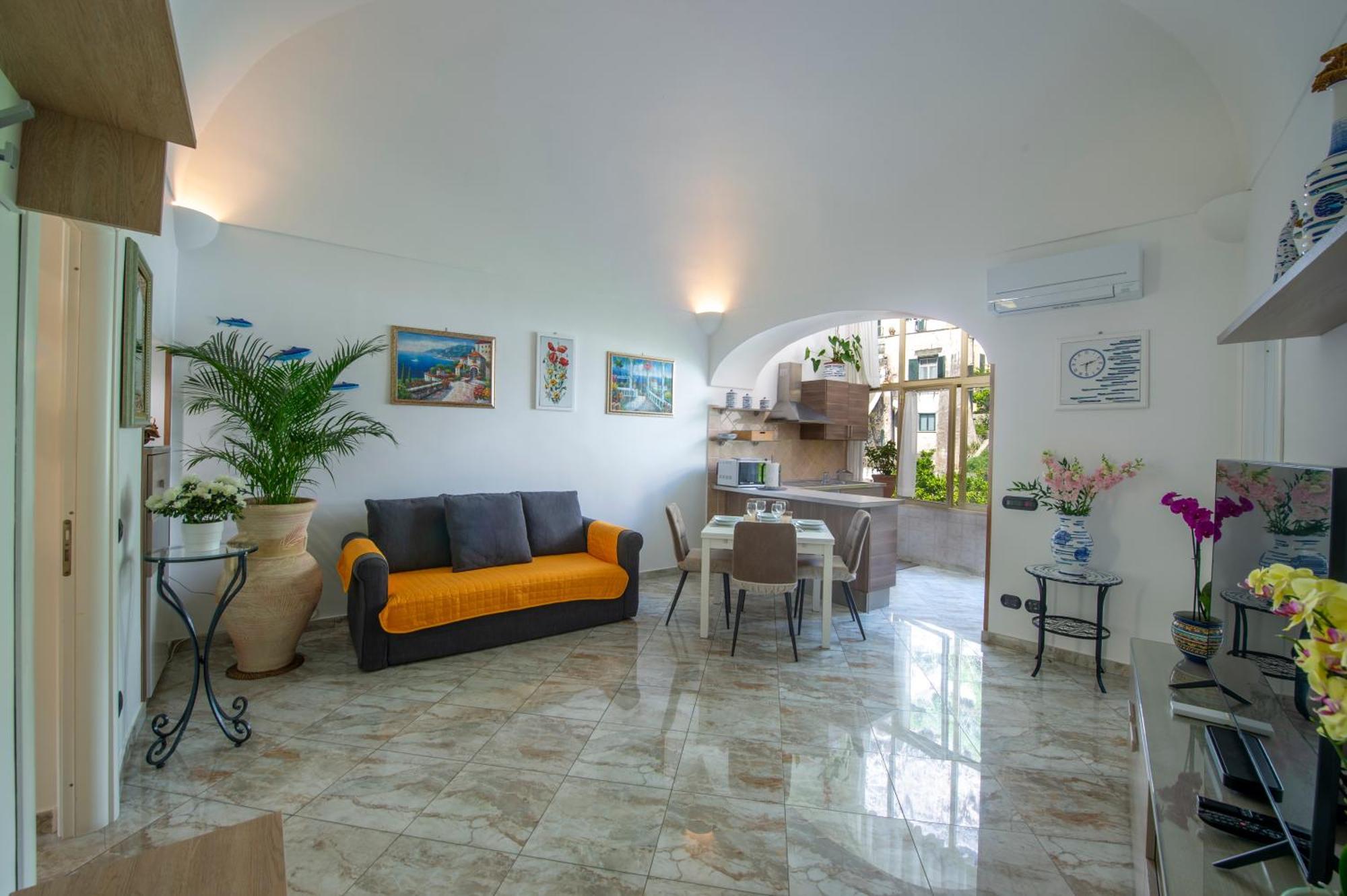 Casalina Amalfi Center Apartment Luaran gambar